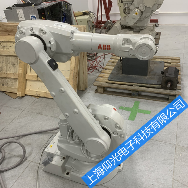  �C���˻��ռ��C�����㲿������