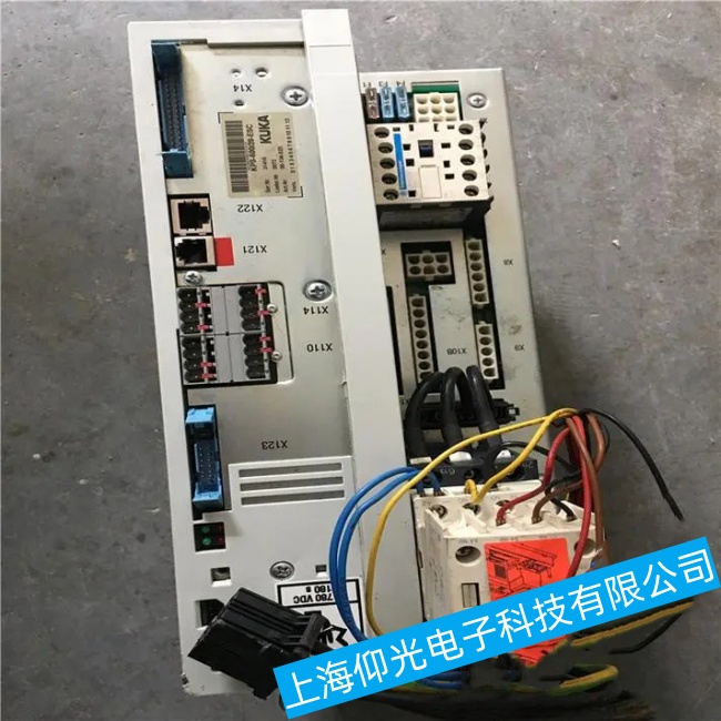 �F��KUKA�쿨�C����KR 3 R540׃�l�����F(xi��n)ݔ����ƽ����ϾS�ތ���